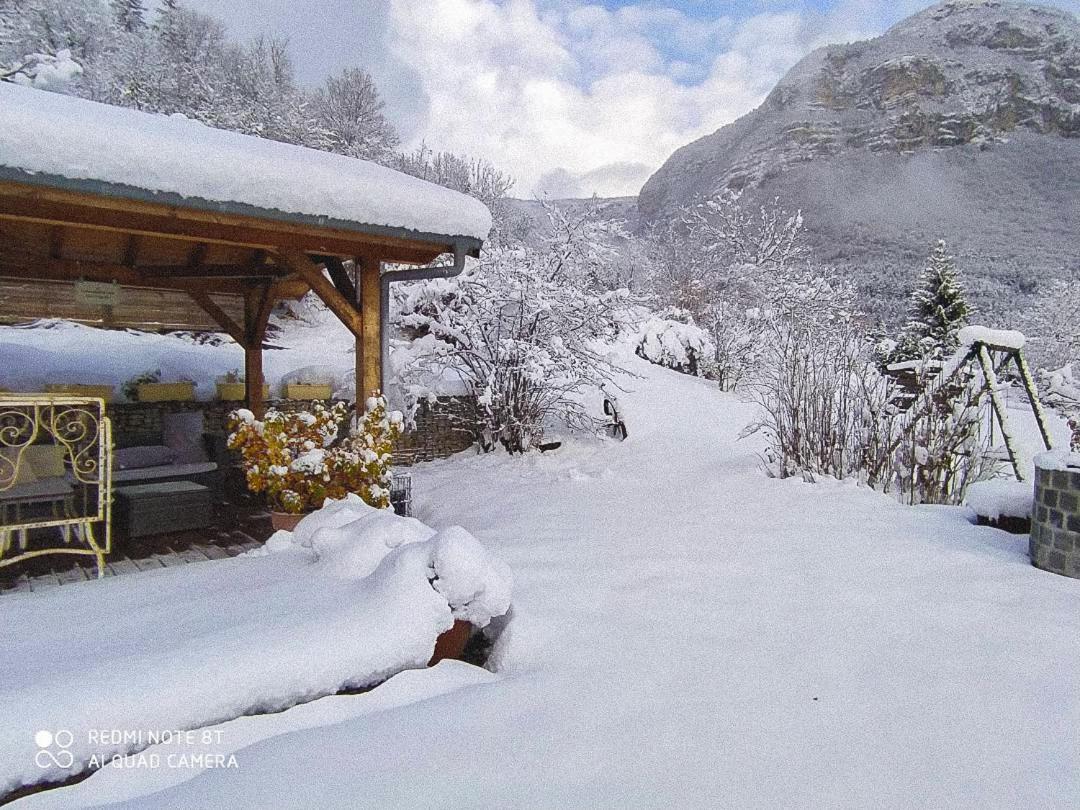 Studio Au Pied De La Montagne Et Vue Imprenable Saint-Alban  Luaran gambar